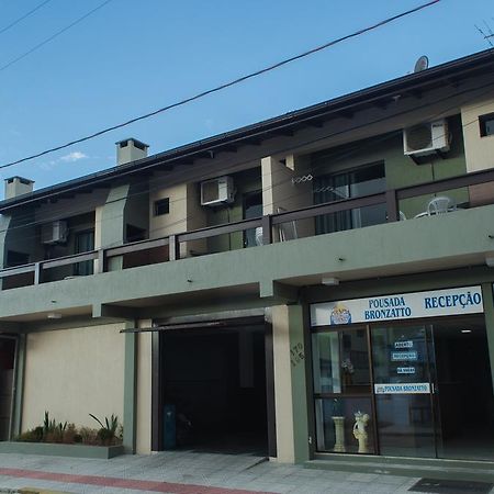 Pousada Bronzatto Garopaba Exterior photo